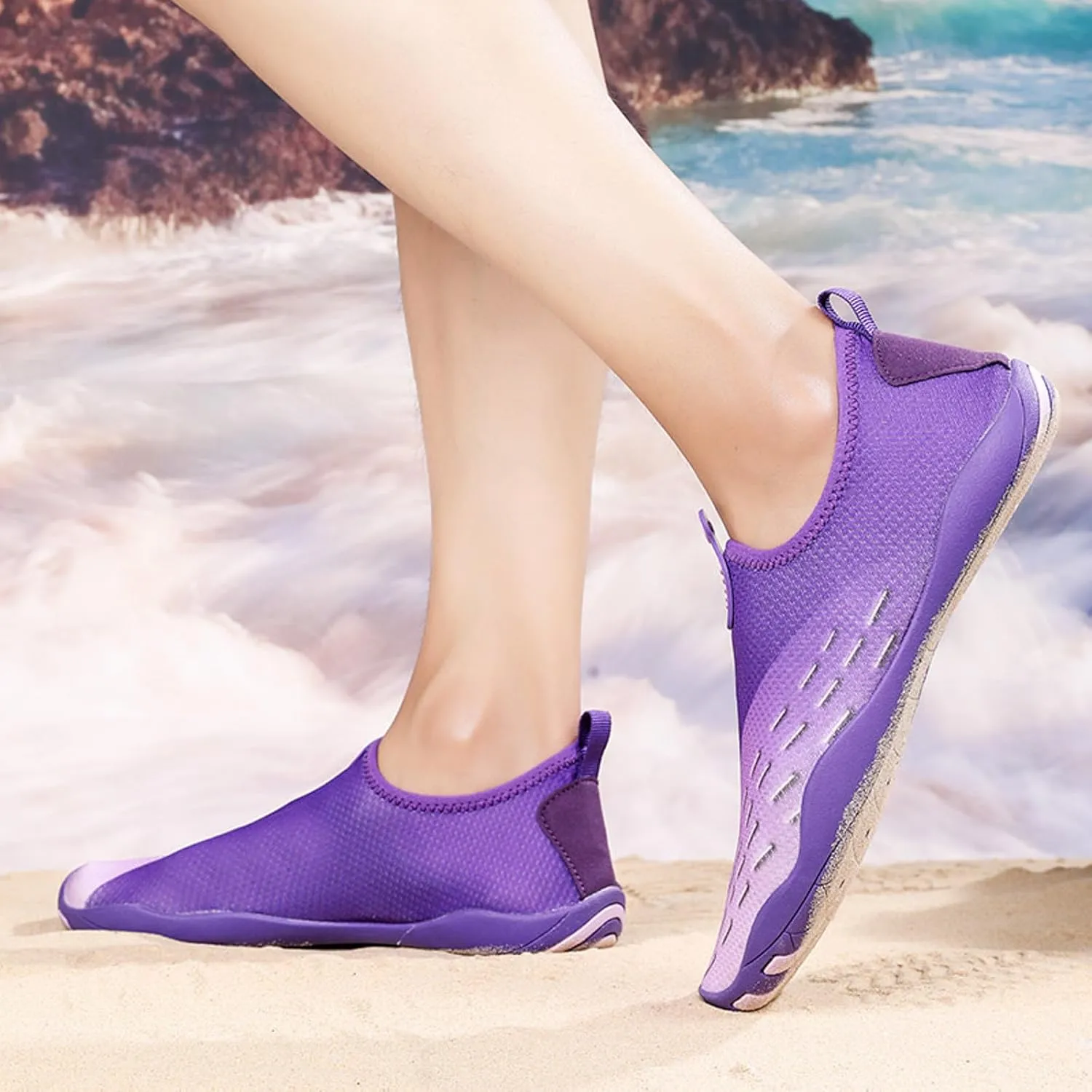 Women's Slip on Walking Shoes Memory Foam Non Slip Vintage Wide Running Shoes Breathable Gym Workout Shoes Fashion Lace Up Sneakers